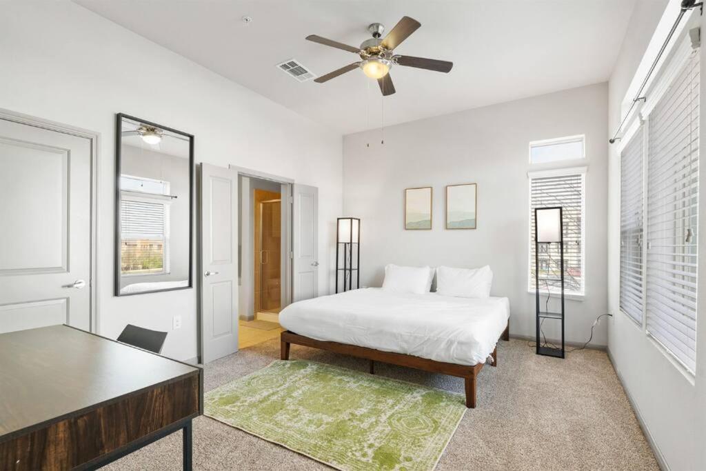 Apartament Modern Austin 2Br 2B Unit With Pool, Parking & Wifi Zewnętrze zdjęcie